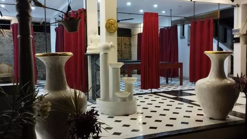 ホテル Nirvana Beach Boutique