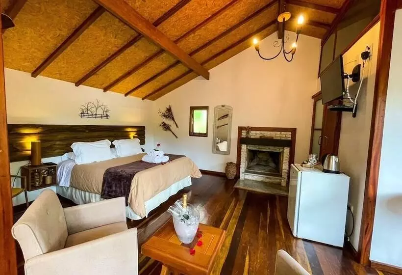 ホテル Pousada Solar D Araucaria