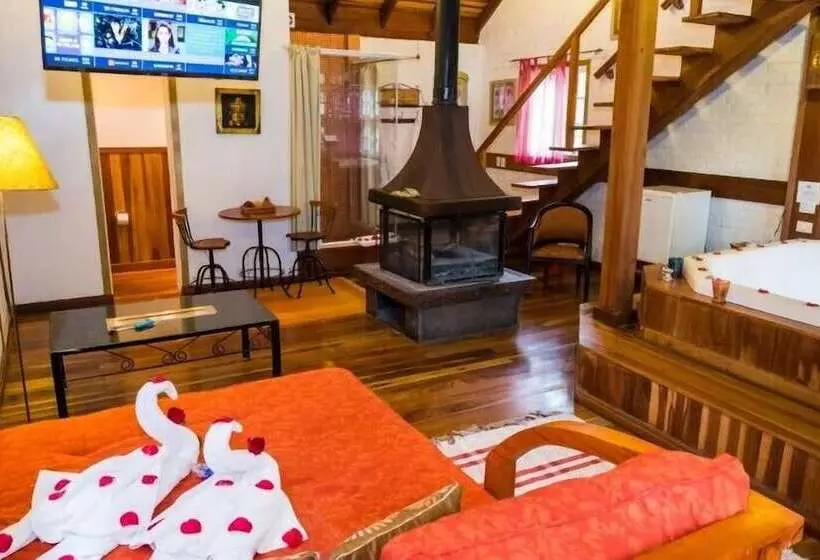 ホテル Pousada Solar D Araucaria