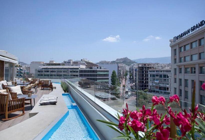Отель Wyndham Athens Residence