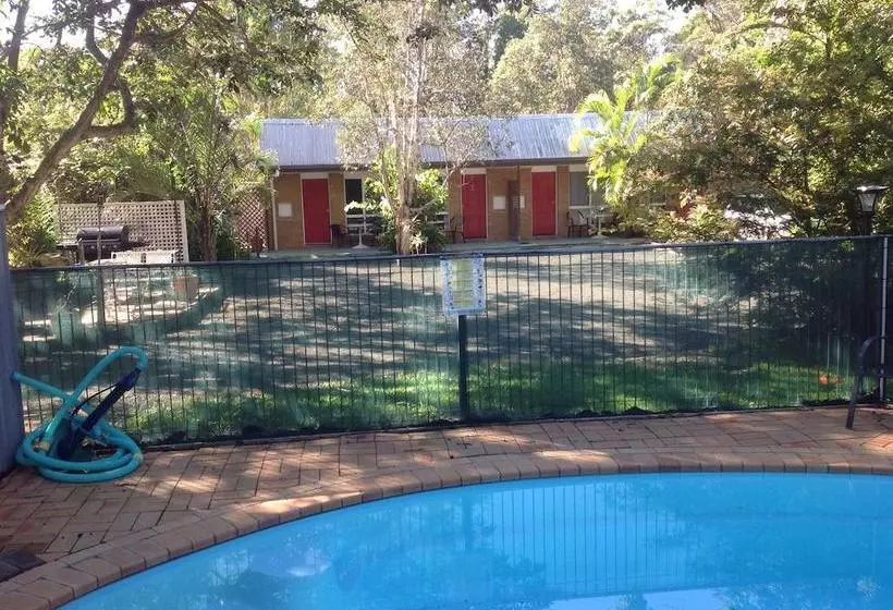 Motelli Beerwah Motor Lodge