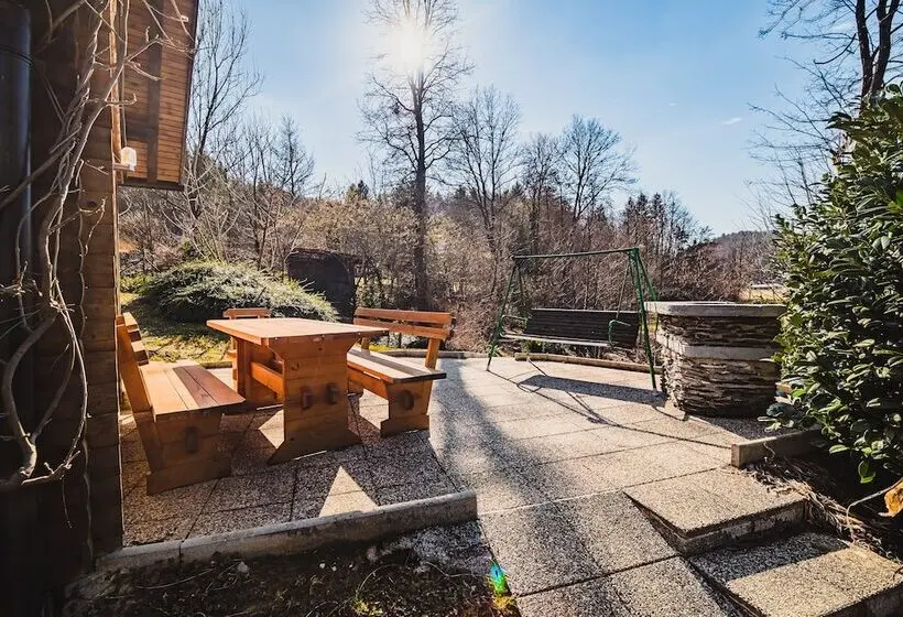 Wooden Cabin žurej With Hot Tub