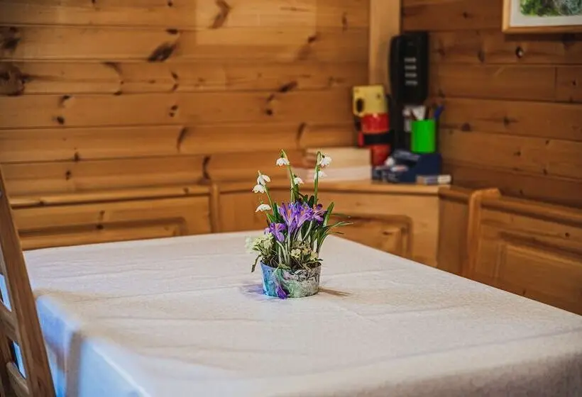 Wooden Cabin žurej With Hot Tub