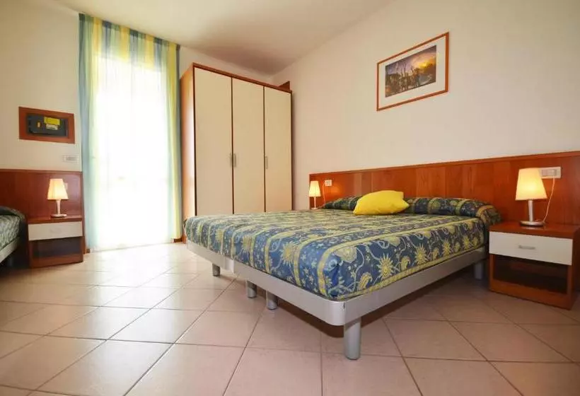 Hotelli Villaggio Marco Polo