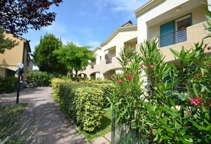 Hotelli Villaggio Marco Polo