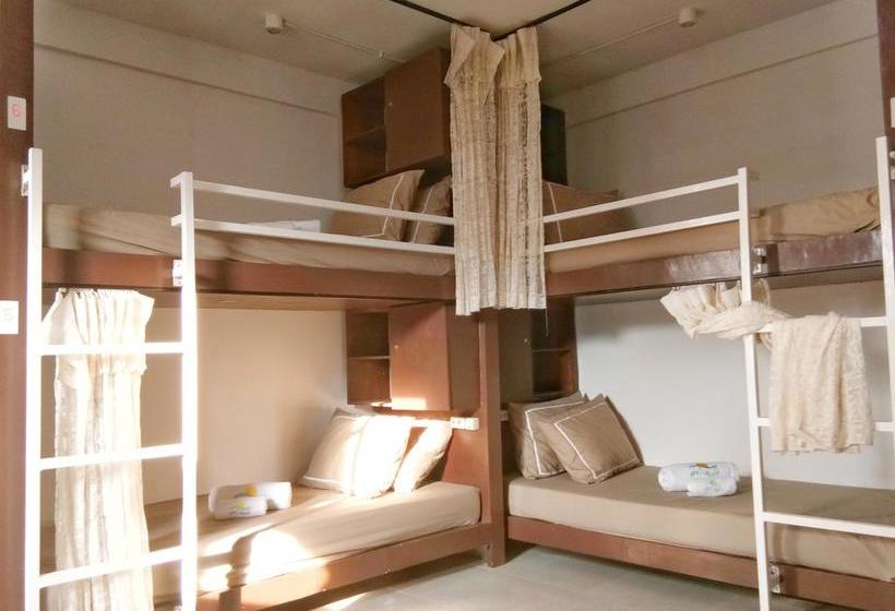 Hotel Bali Utopia Backpacker