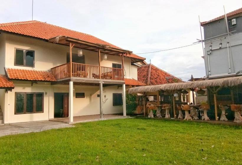 Hotel Bali Utopia Backpacker