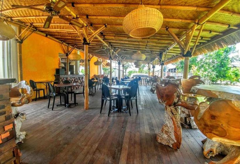 Hotel Bali Utopia Backpacker