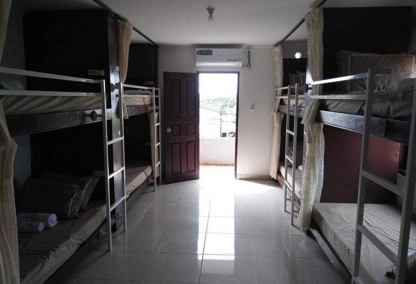 Hotel Bali Utopia Backpacker