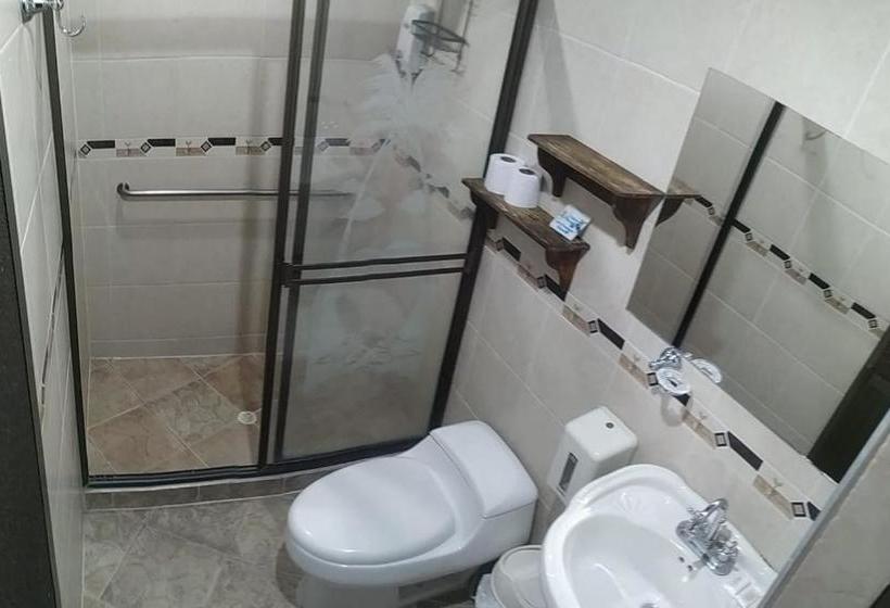 בית מלון כפרי Campestre Hacienda S J