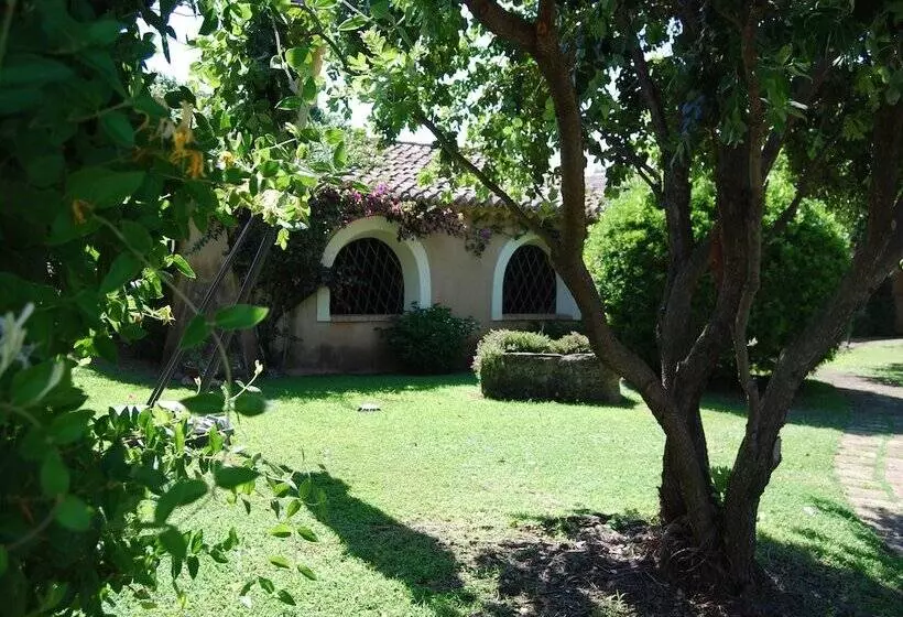 ホテル Fattoria Il Borghetto