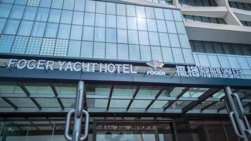 Hotelli Foger Yacht
