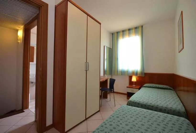 Hotelli Villaggio Marco Polo