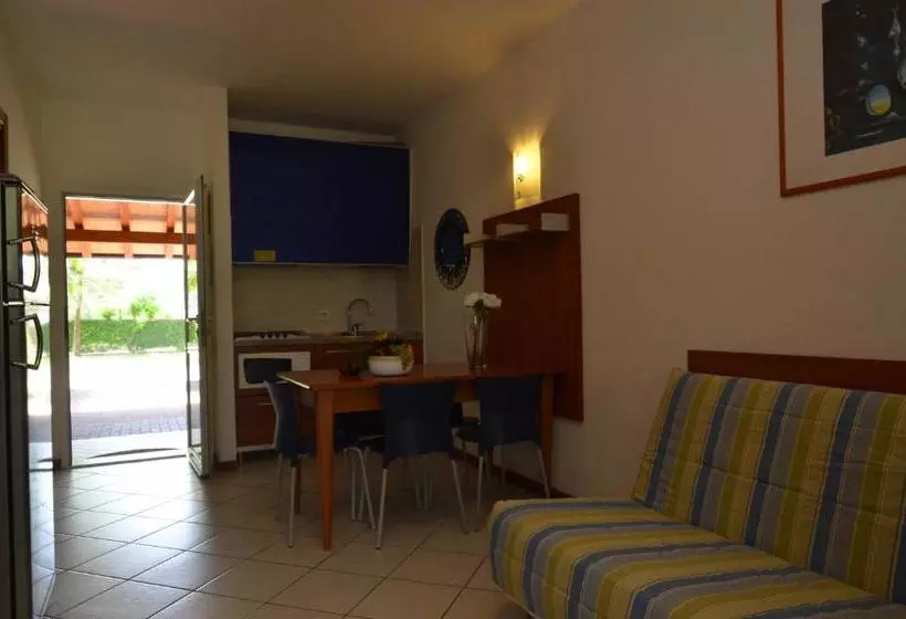 Hotelli Villaggio Marco Polo