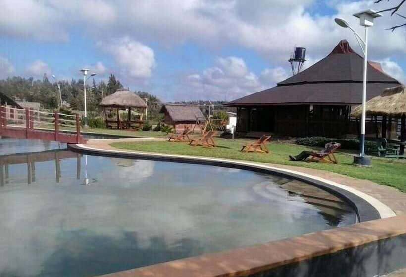 Отель Oloolua Resort & Campground