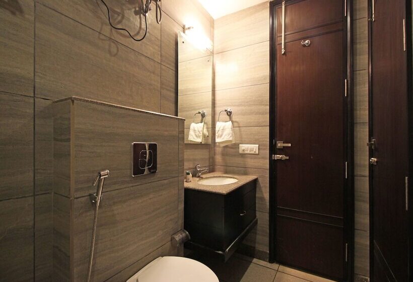 Hotel Oyo Flagship 511 Sohna Road Omaxe Mall