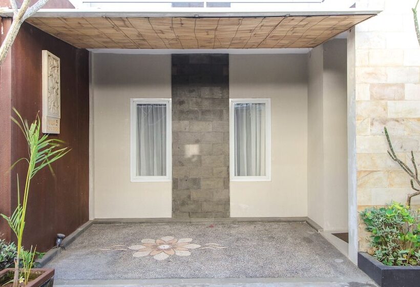 בית מלון כפרי Padma Pandawa Villa