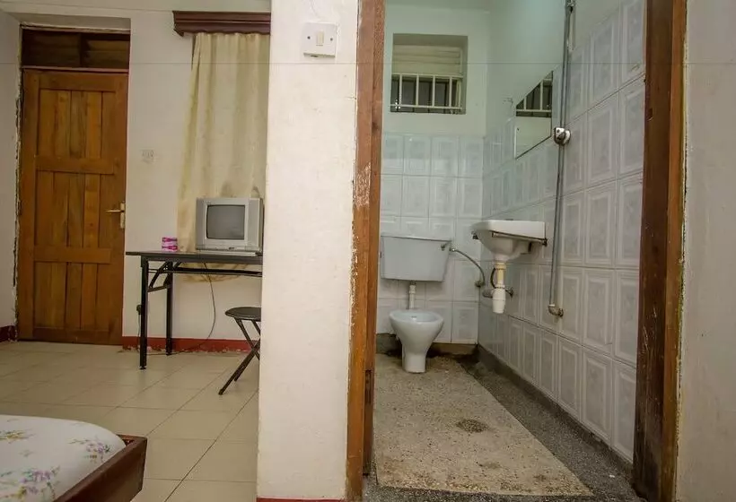 هتل Vienna Guesthouse