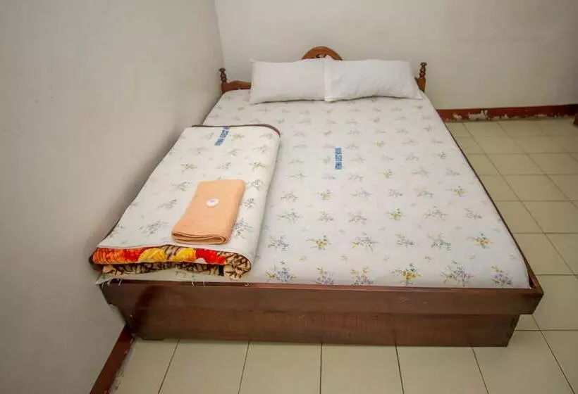 هتل Vienna Guesthouse