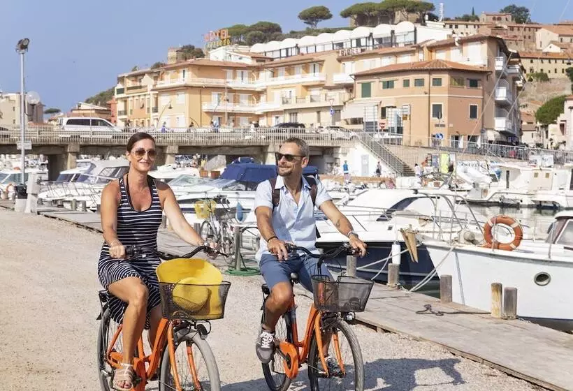 Majatalo Cav Approdo