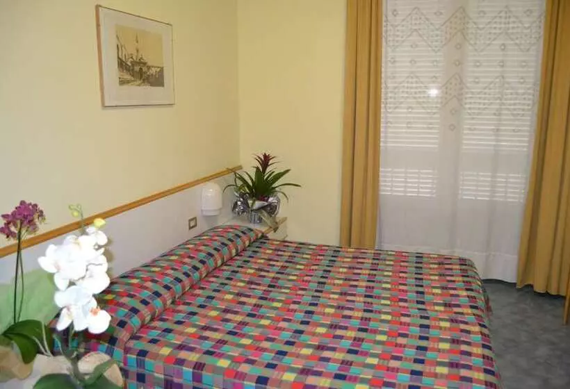 Majatalo Cav Approdo