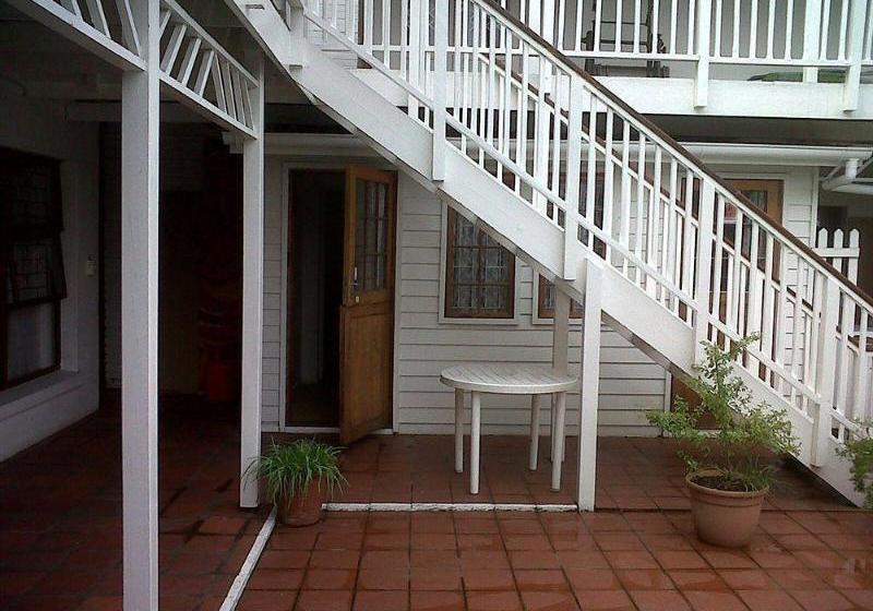 ホテル African Jewel Lodge