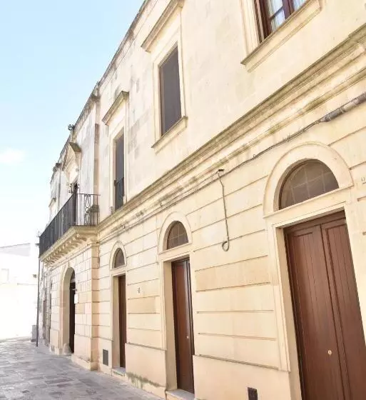 هتل B&b Antica Corte