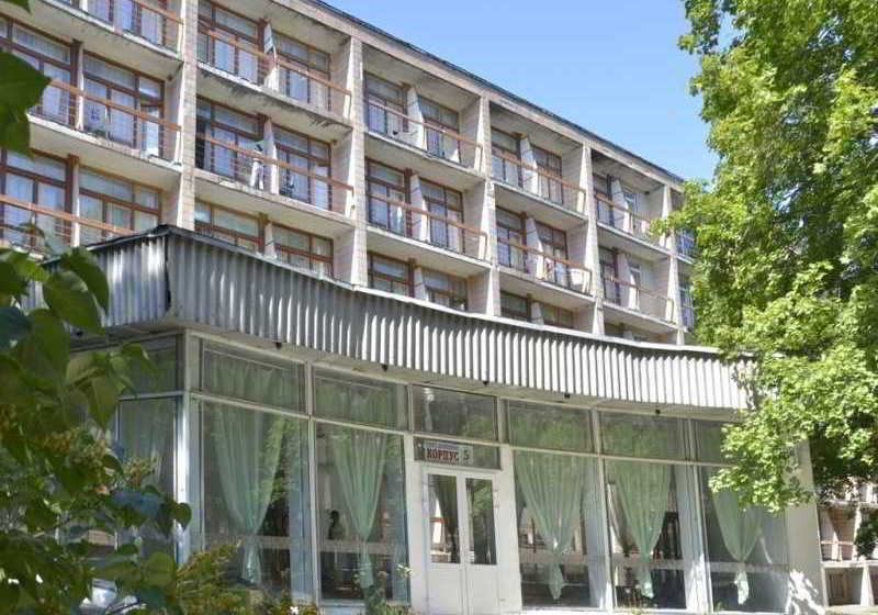 酒店 Berezovskije Vody Resort