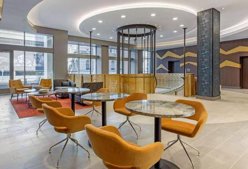 Cambria Hotel Philadelphia Downtown Center City