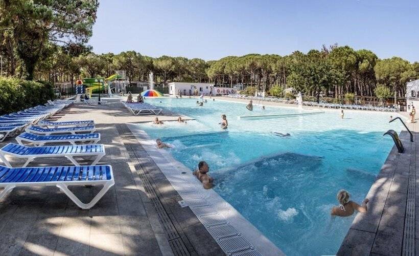 Hotel Camping Neptuno