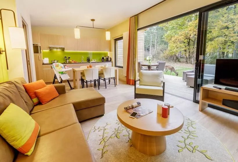 Hotelli Center Parcs Le Bois Aux Daims