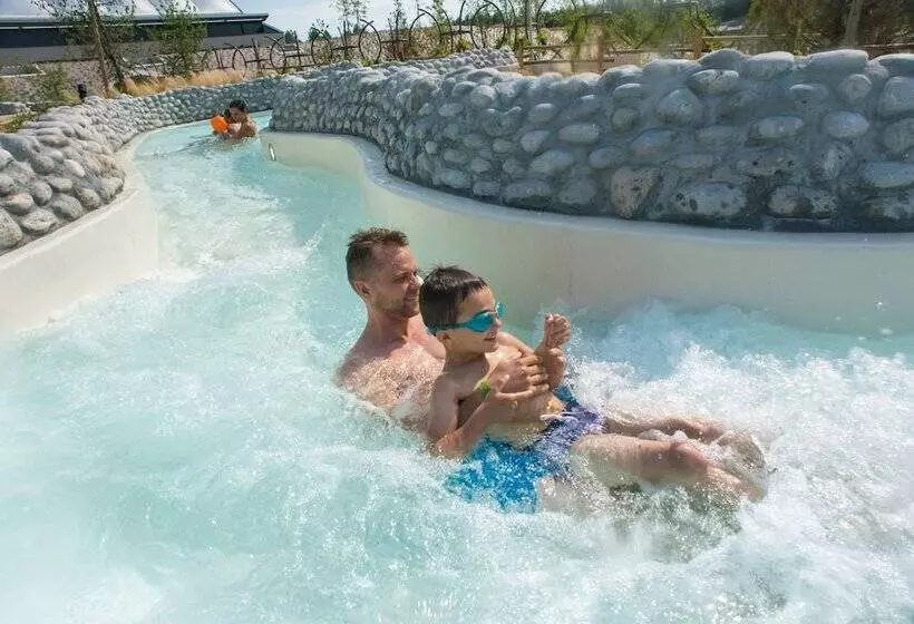 Hotelli Center Parcs Le Bois Aux Daims