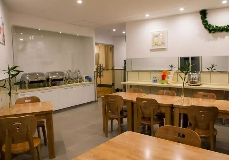 Hotelli Greentree Inn Shanghai Shanghai University Shangda Road Shell