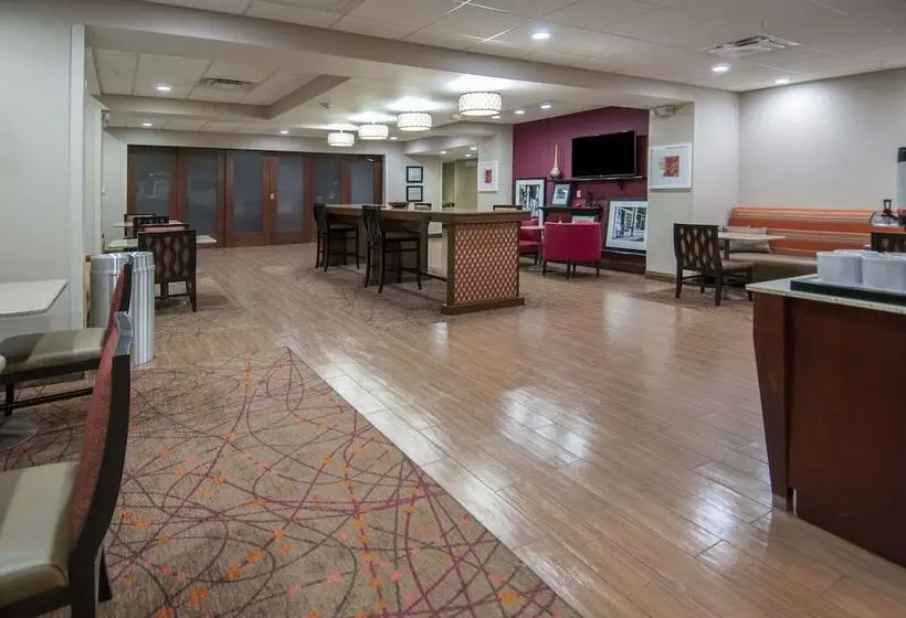 Hotelli Hampton Inn Opelousas