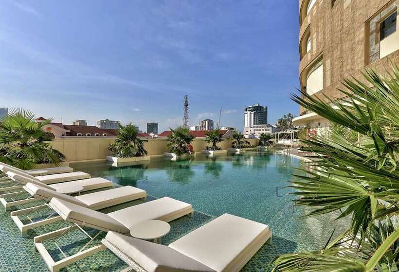 هتل Hilton Da Nang