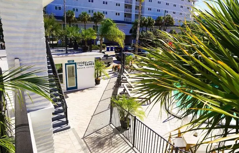ホテル Ivory Sands Beach Suites