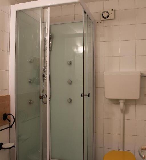 בית מלון כפרי Jolly Residence