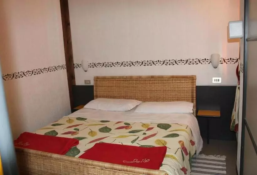 Hotelli Jolly Residence