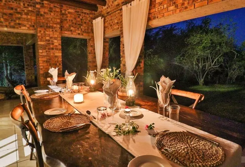 Hotelli Kruger Riverside Lodge   No Load Shedding