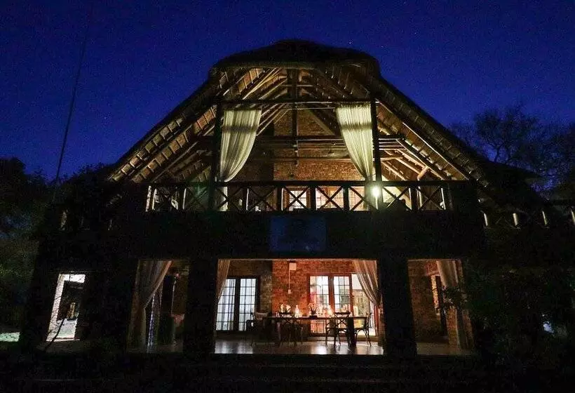 Hotelli Kruger Riverside Lodge   No Load Shedding