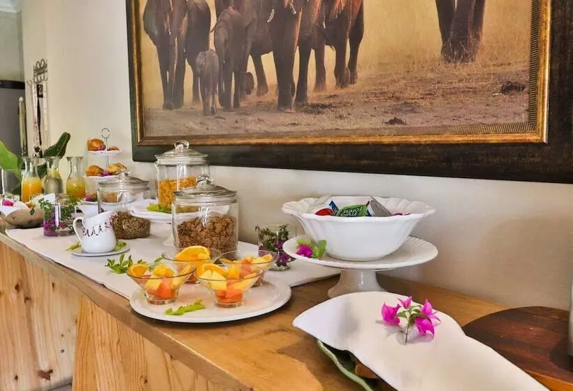 Hotelli Kruger Riverside Lodge   No Load Shedding