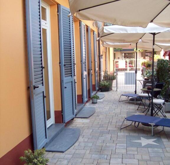 Hôtel Le Divine Reception Via Xxv Aprile 5