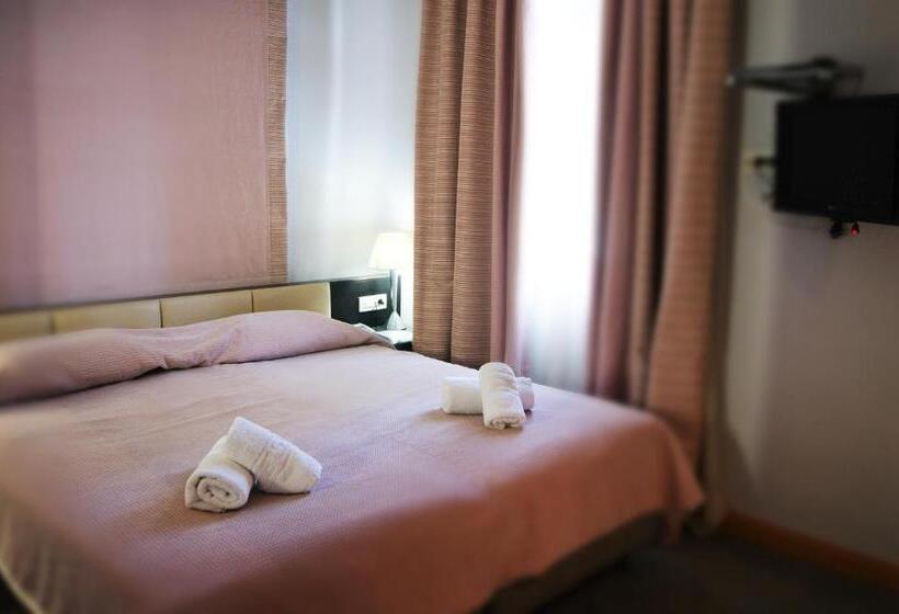 فندق Palladion Boutique