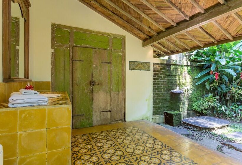 فندق Prana Dewi Mountain Resort