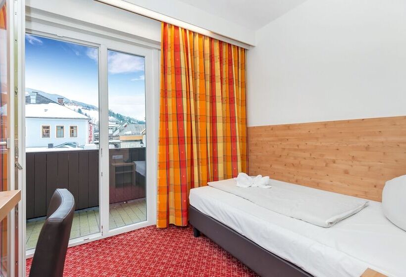 酒店 Rössl By Skinetworks