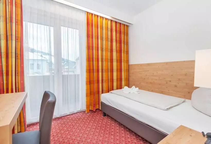 Hotelli Rössl By Skinetworks