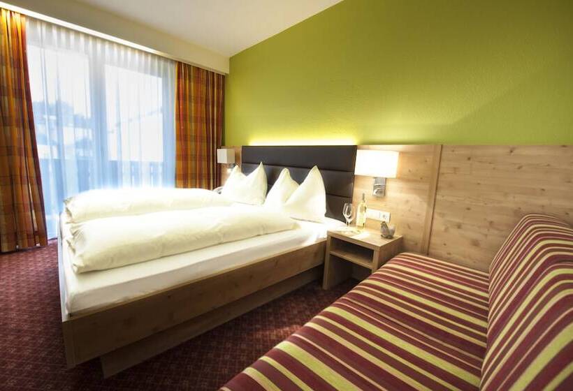 酒店 Rössl By Skinetworks