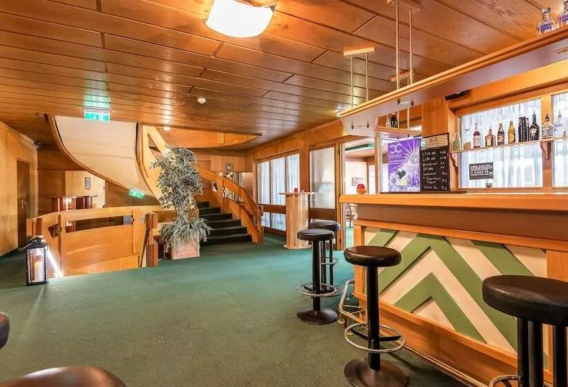 Hotelli Rössl By Skinetworks