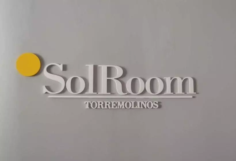 هتل Solroom