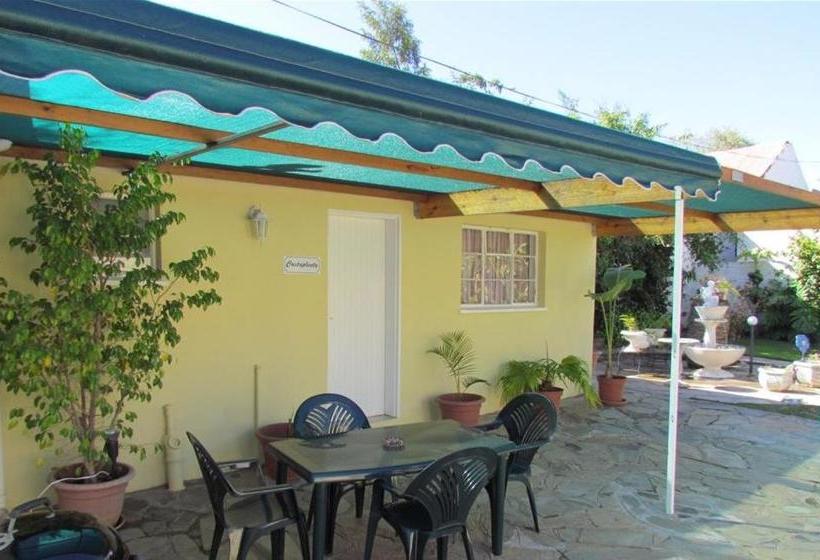 בית מלון כפרי Stemar Self Catering